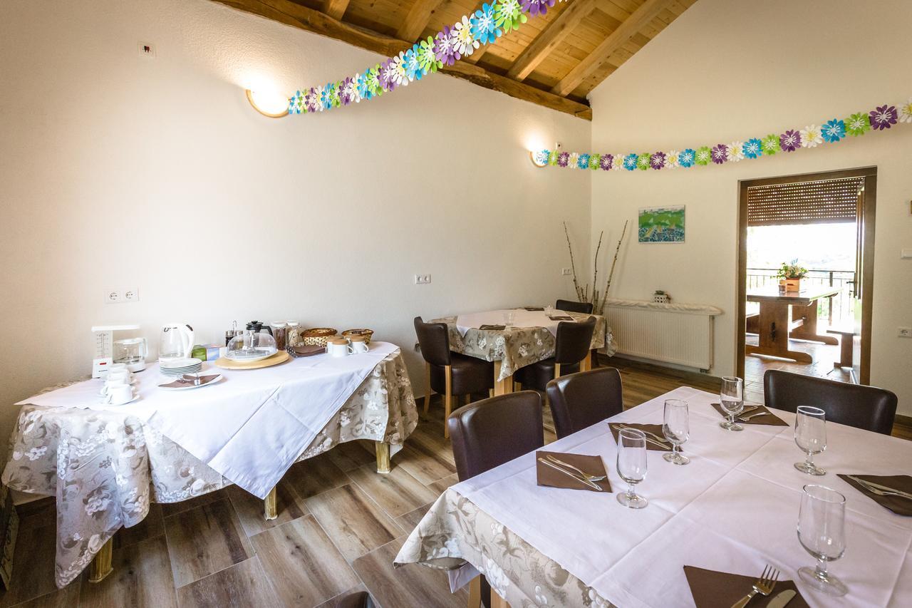 House Marijana Villa Rakovica Bagian luar foto